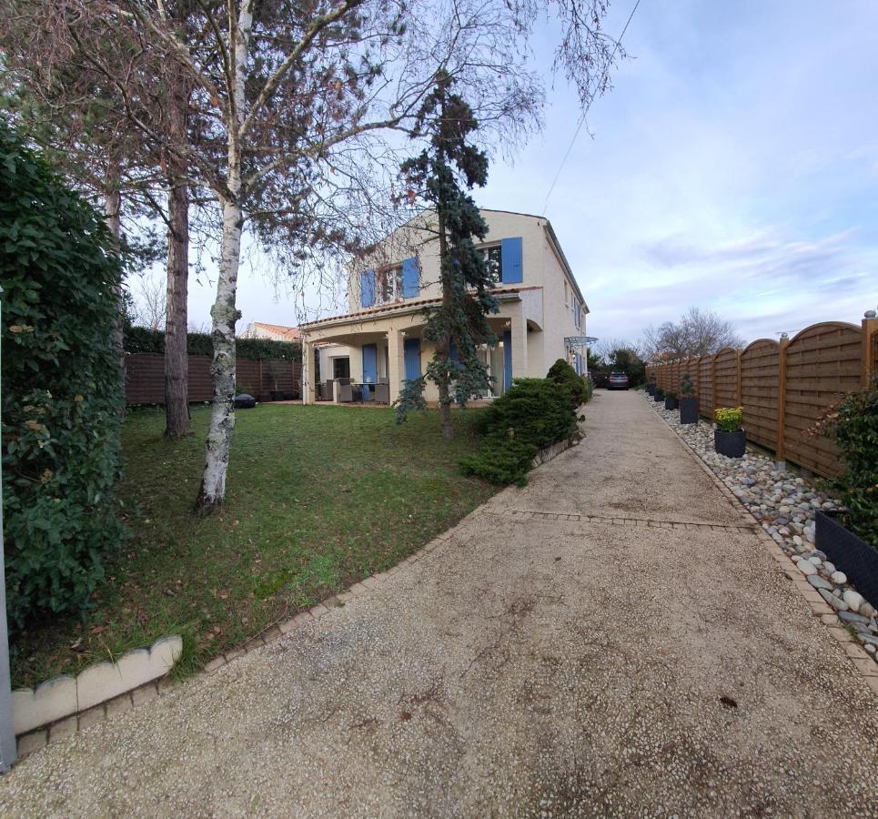 Le Petit Manoir Panzió Vaux-sur-Mer Kültér fotó