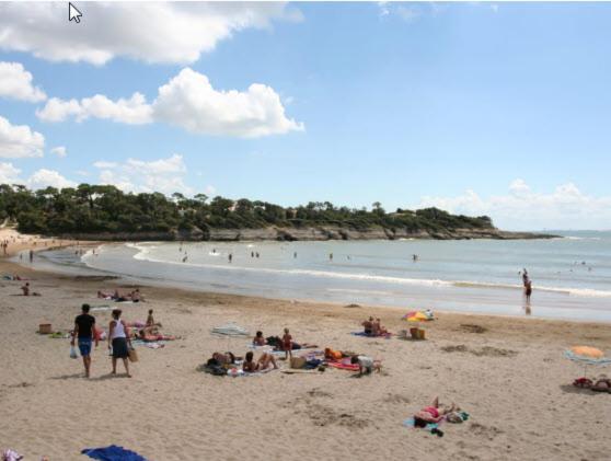 Le Petit Manoir Panzió Vaux-sur-Mer Kültér fotó