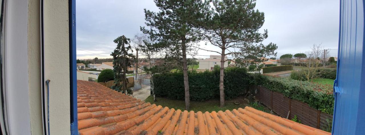 Le Petit Manoir Panzió Vaux-sur-Mer Kültér fotó