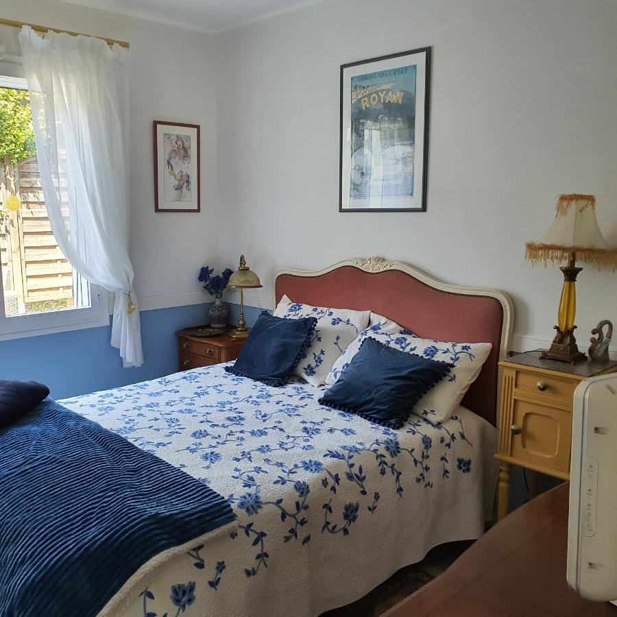 Le Petit Manoir Panzió Vaux-sur-Mer Kültér fotó