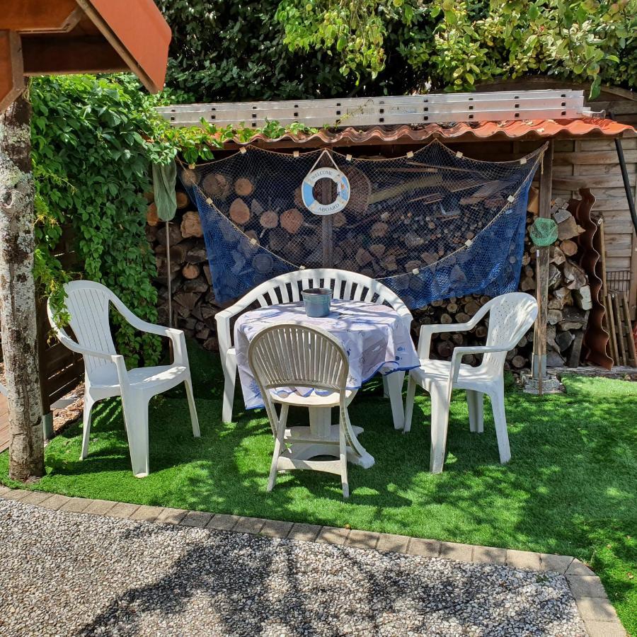 Le Petit Manoir Panzió Vaux-sur-Mer Kültér fotó