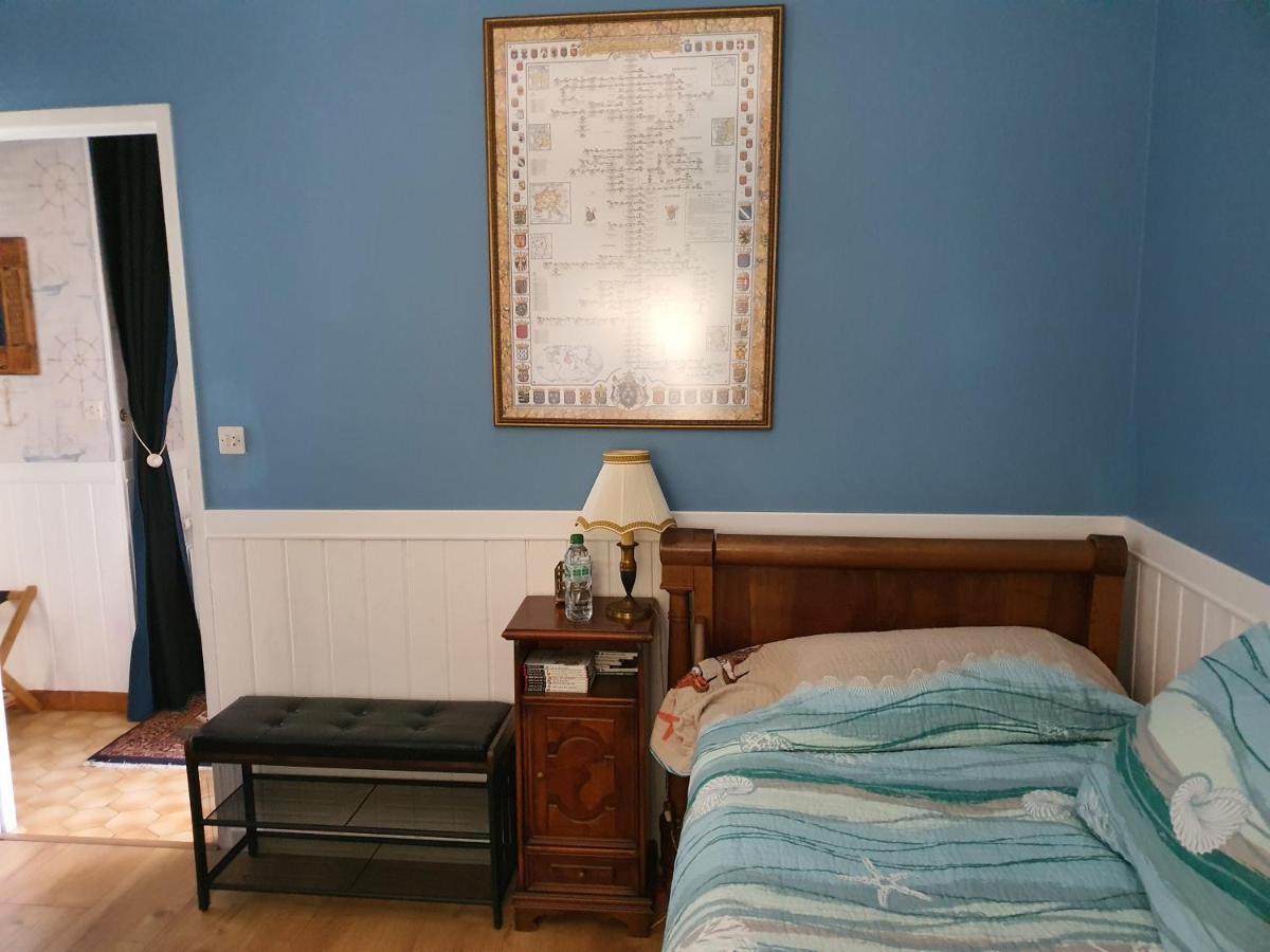 Le Petit Manoir Panzió Vaux-sur-Mer Kültér fotó