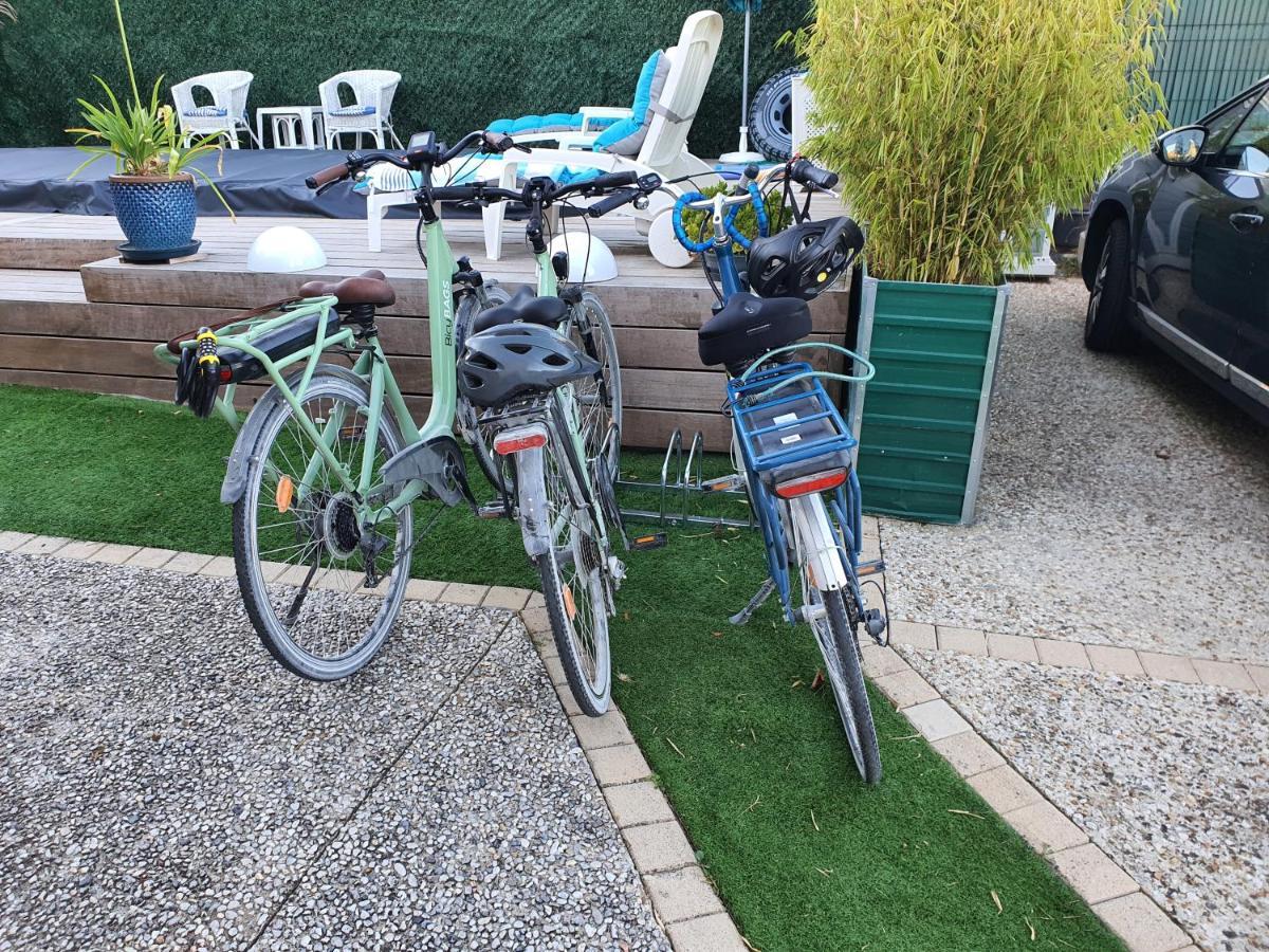 Le Petit Manoir Panzió Vaux-sur-Mer Kültér fotó